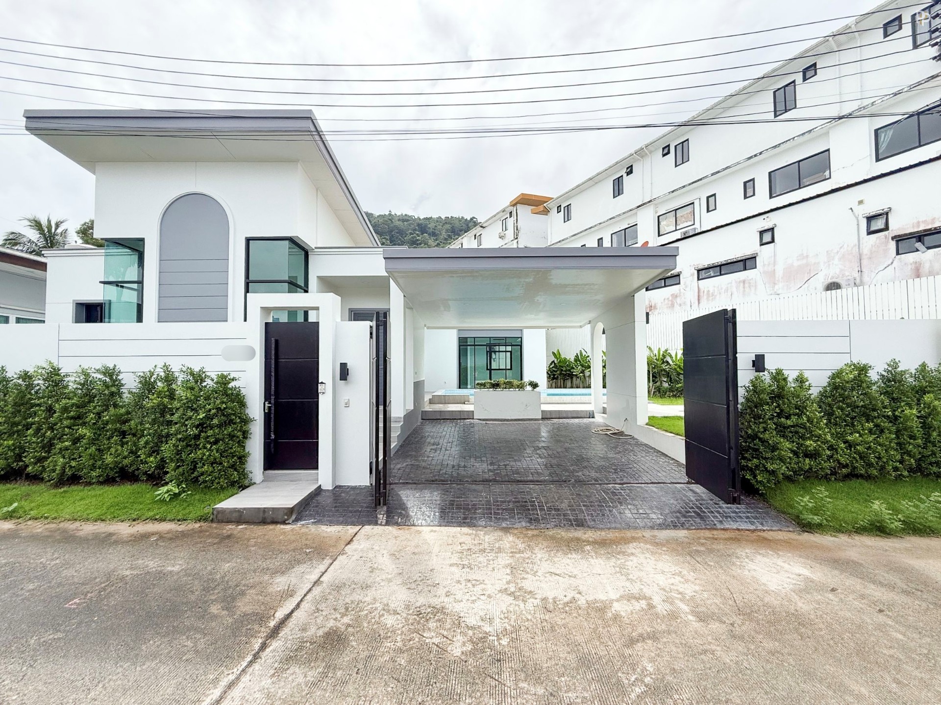 Nautica Pool Villa - Image 1